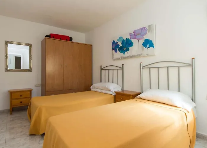 Apartment Mare 98 - Two Bed Costa Adeje (Tenerife)