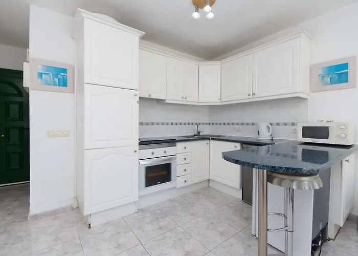 Apartment Mare 98 - Two Bed *