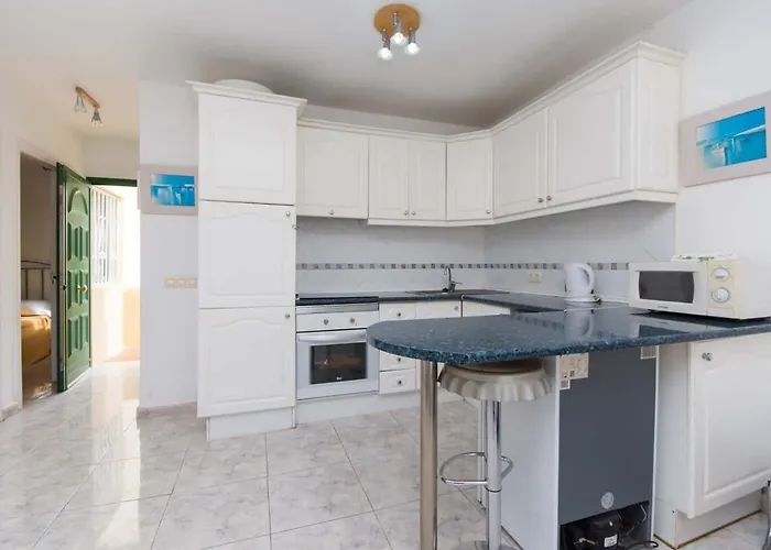 アパート Mare 98 - Two Bed アデヘ