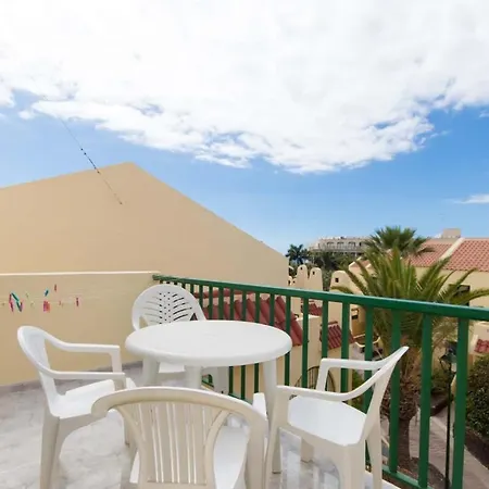 Mare 98 - Two Bed 阿德耶